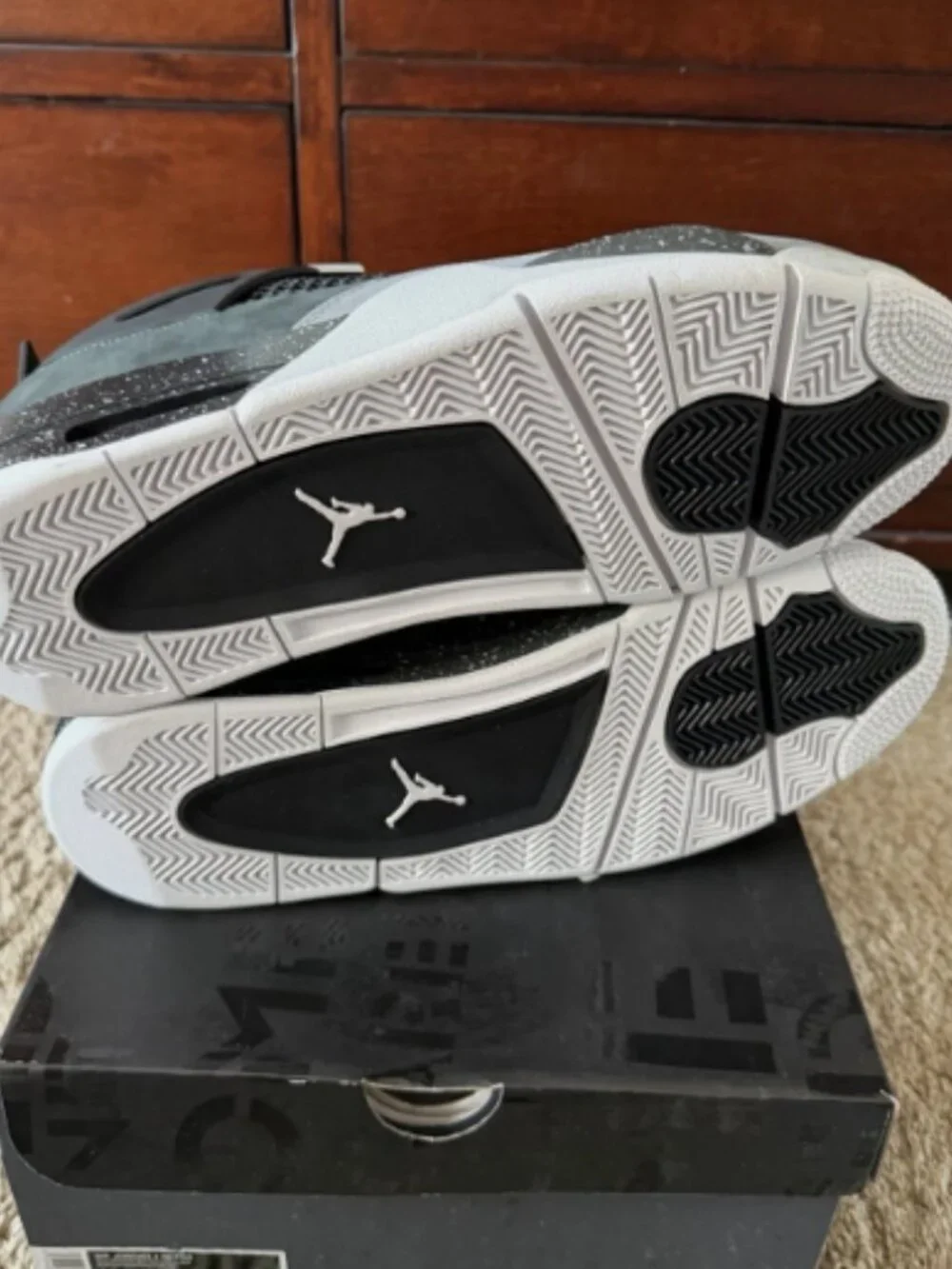 AIR JORDAN 4 RETRO FEAR 2024